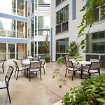 2Br 1Ba Apartment Near Rittenhouse Square Apts