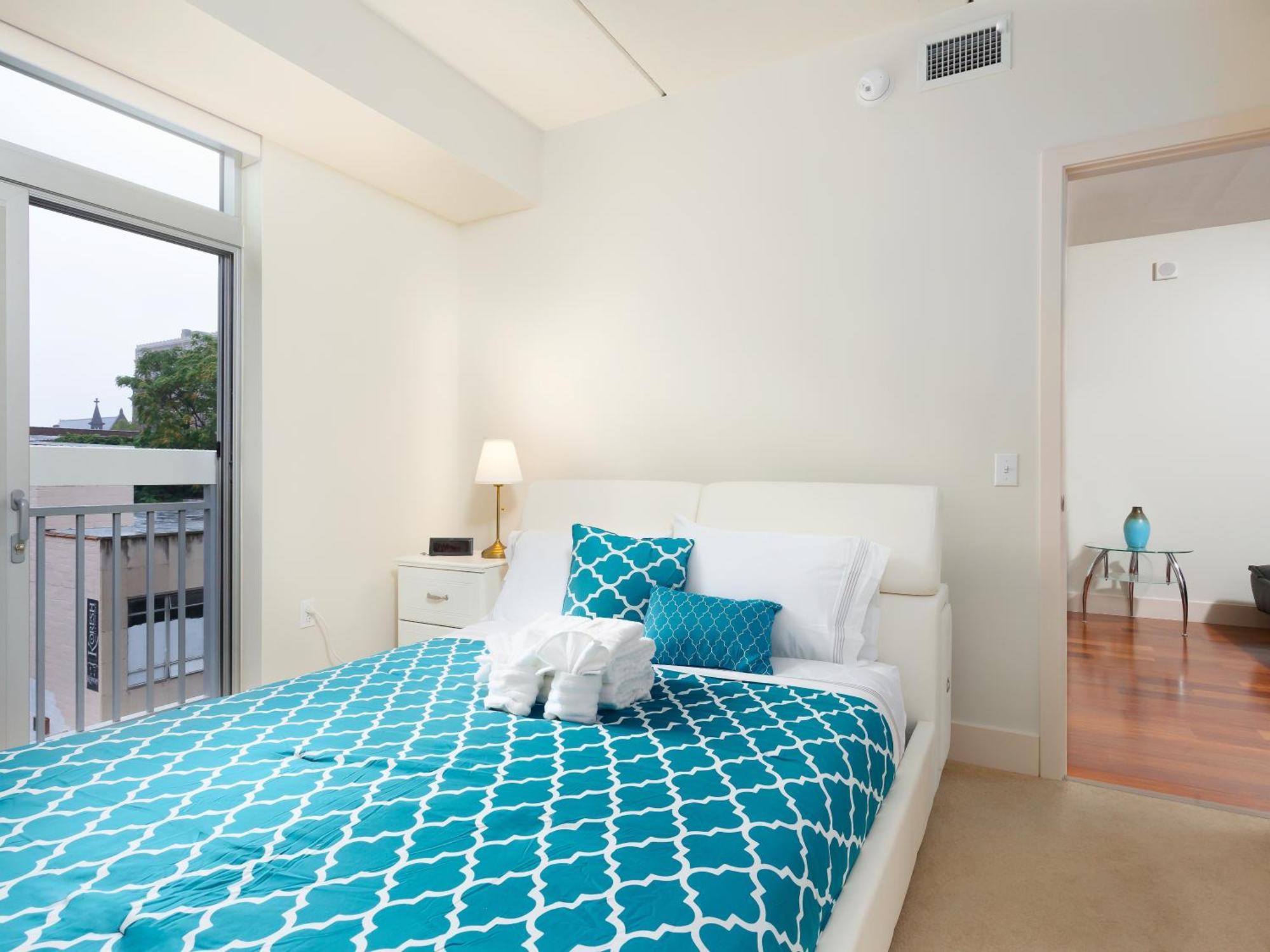 Apartment 2br 1ba Near Rittenhouse Square Apts *
