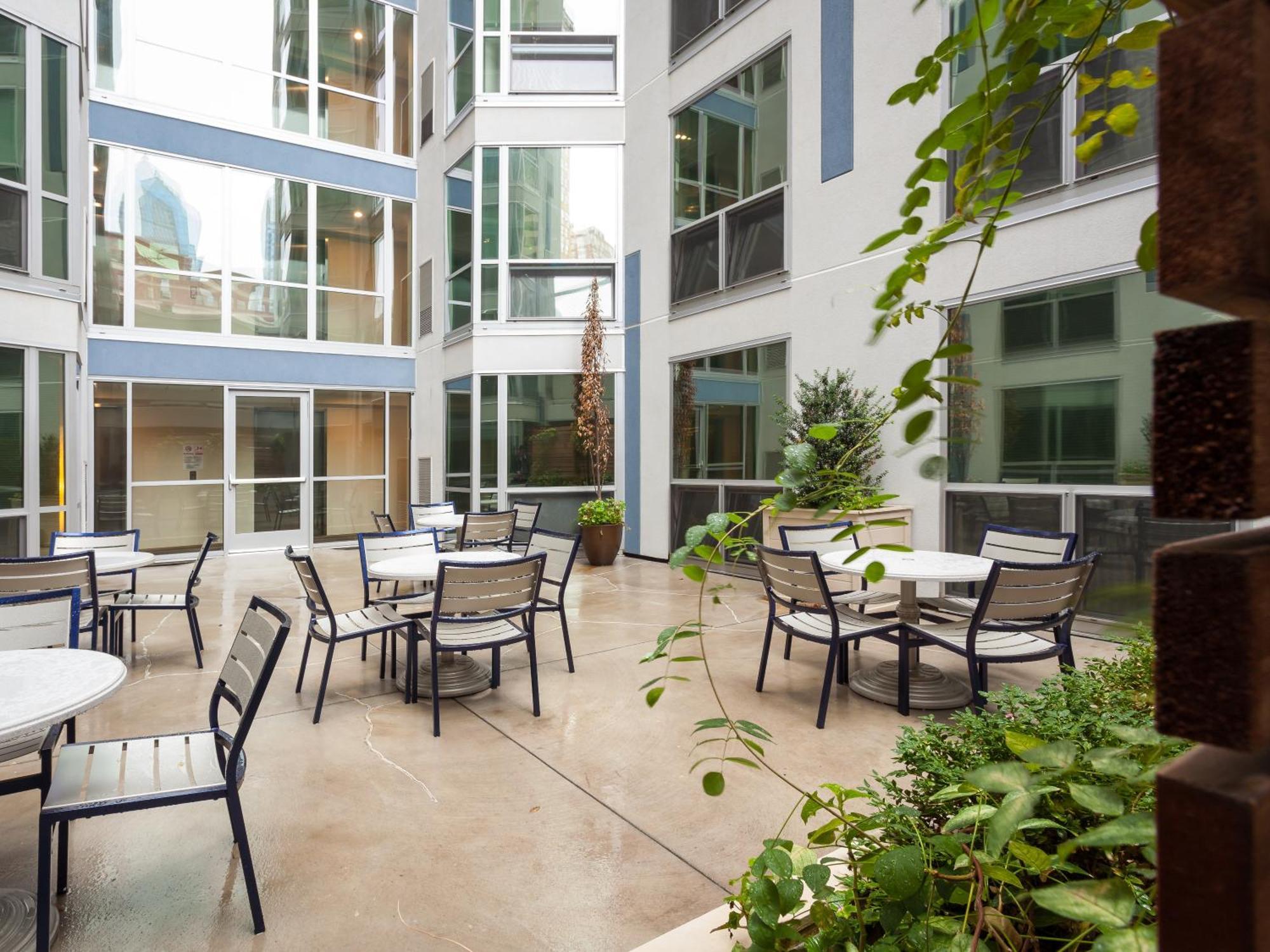 Apartment 2br 1ba Near Rittenhouse Square Apts Philadelphia