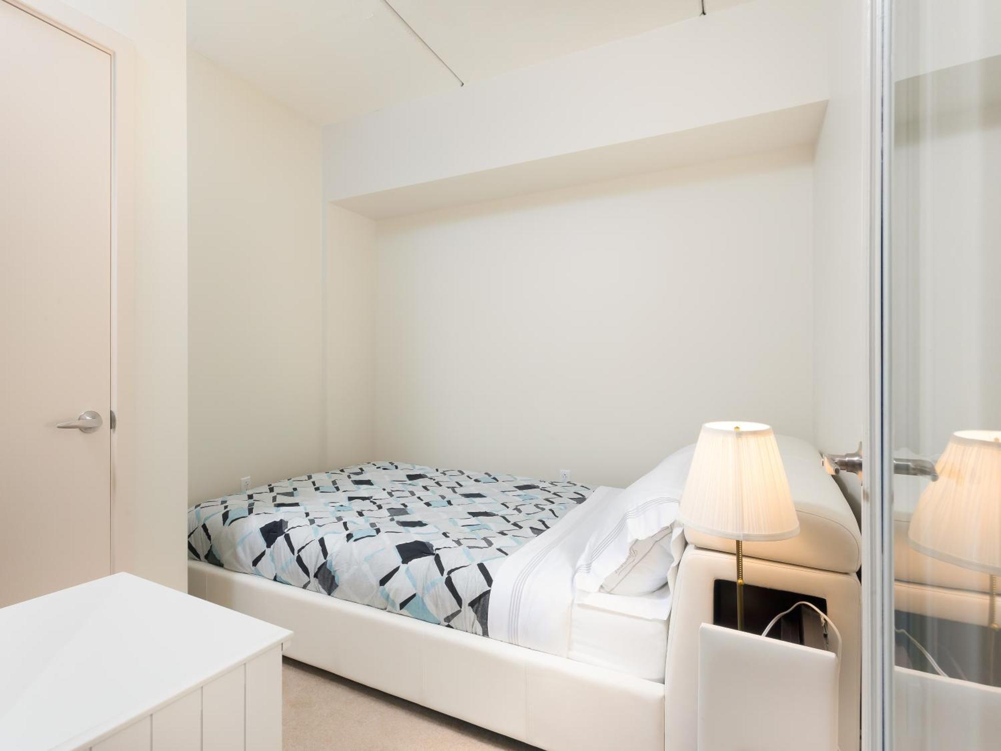 Apartment 2br 1ba Near Rittenhouse Square Apts *